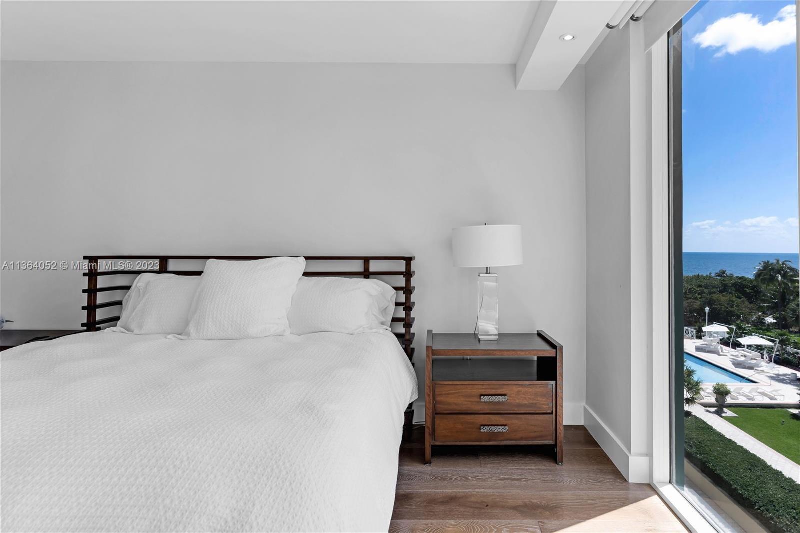 GRAND BAY TOWER CONDO - Residential