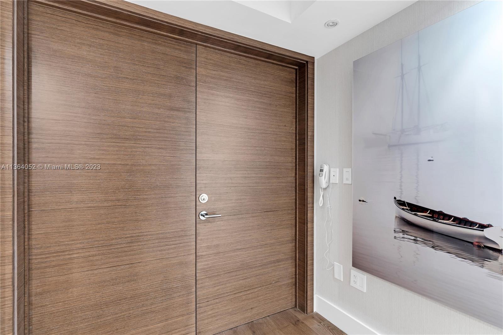 GRAND BAY TOWER CONDO - Residential