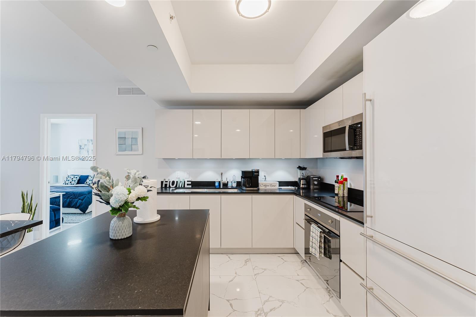 1010 BRICKELL CONDO - Residential
