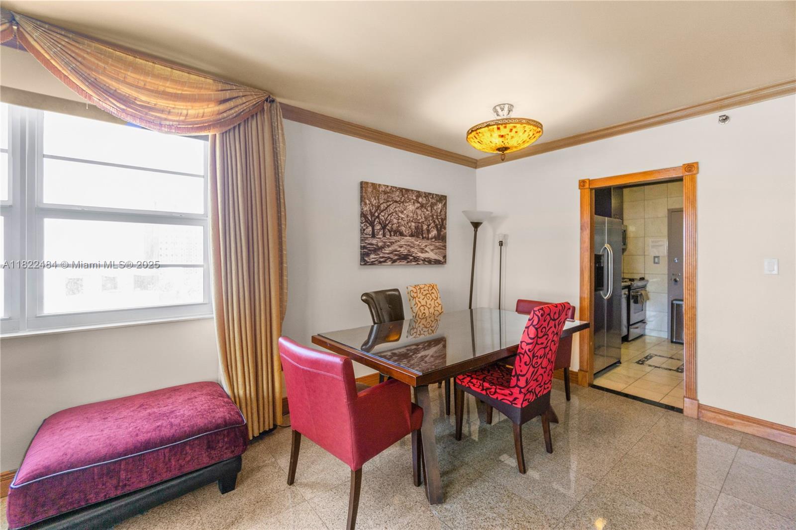 THE DECOPLAGE CONDO - Residential