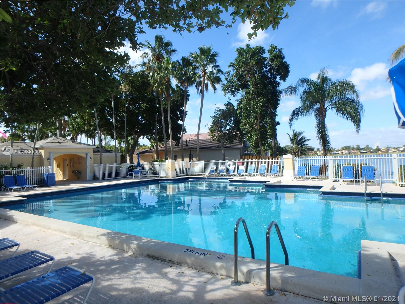 FOUR LAKES SEC 7 - Residential Lease