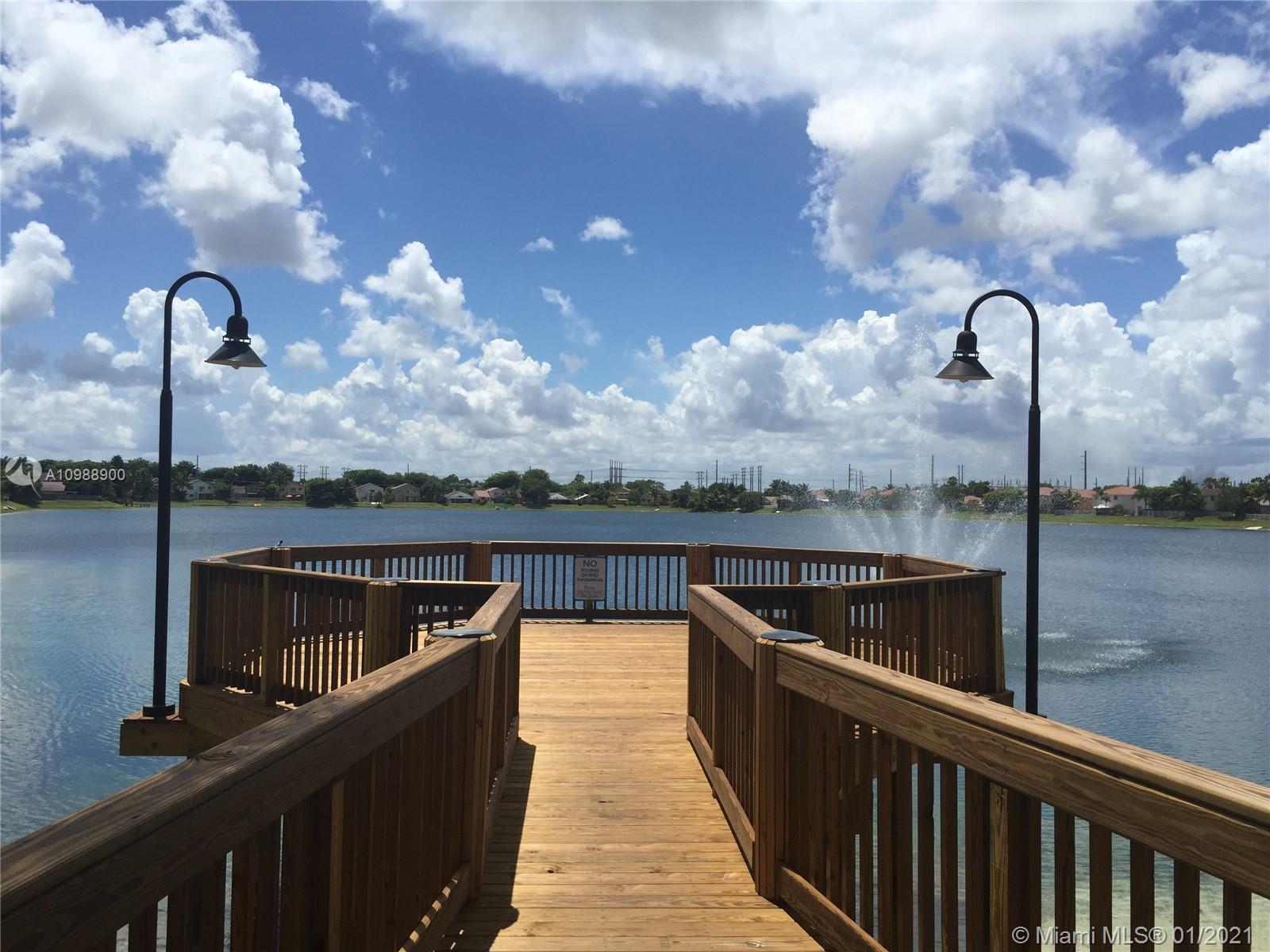 FOUR LAKES SEC 7 - Residential Lease