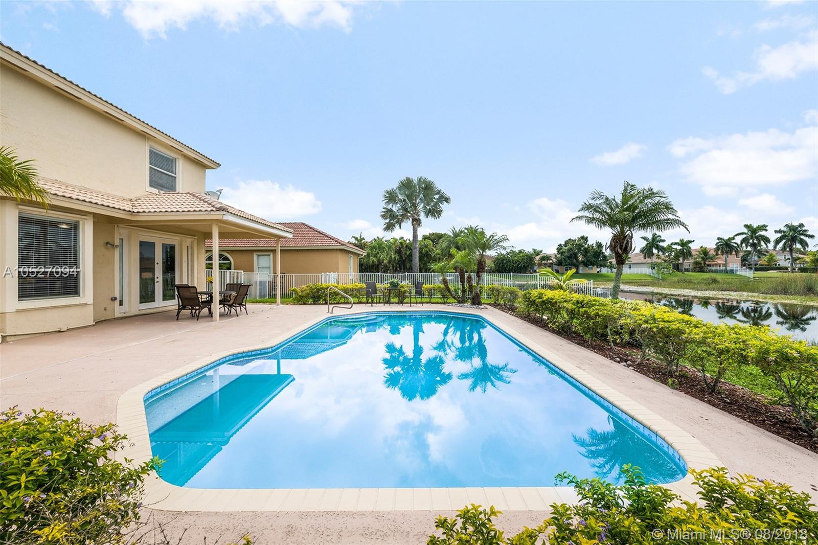 STONERIDGE LAKE ESTATES P - Residential