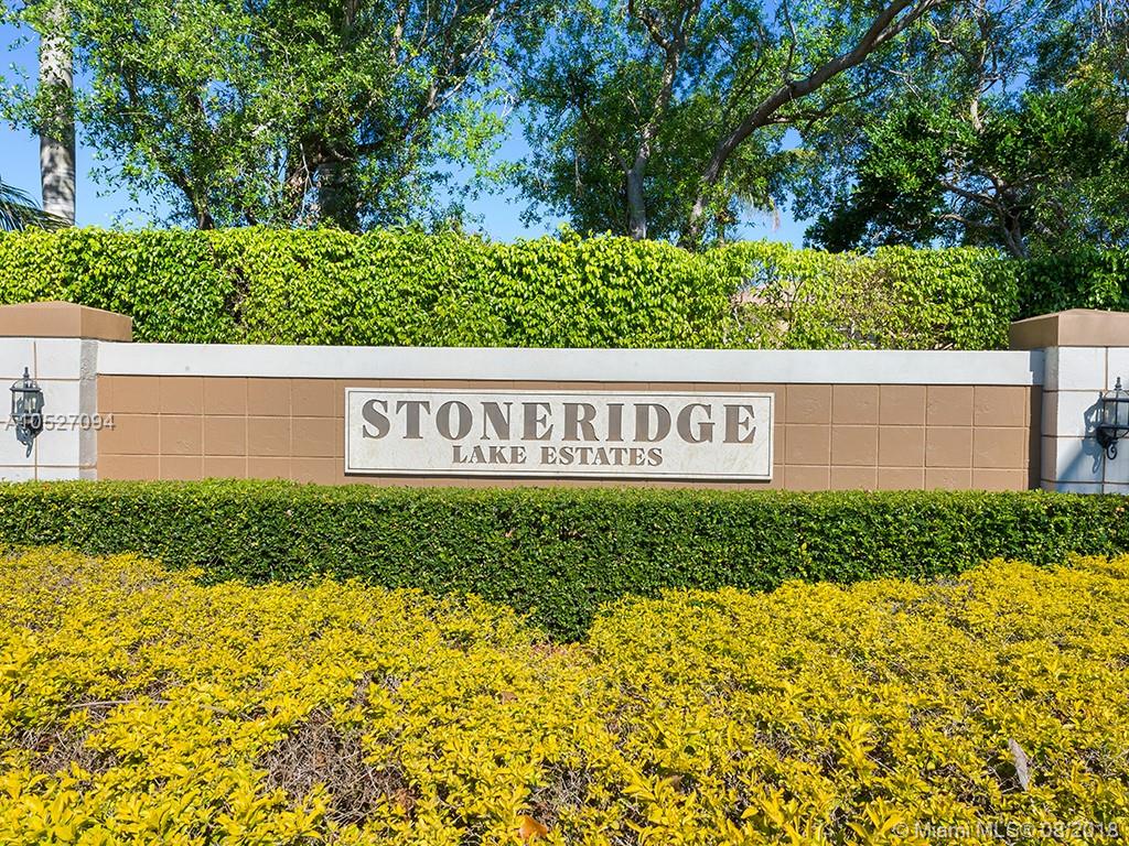 STONERIDGE LAKE ESTATES P - Residential