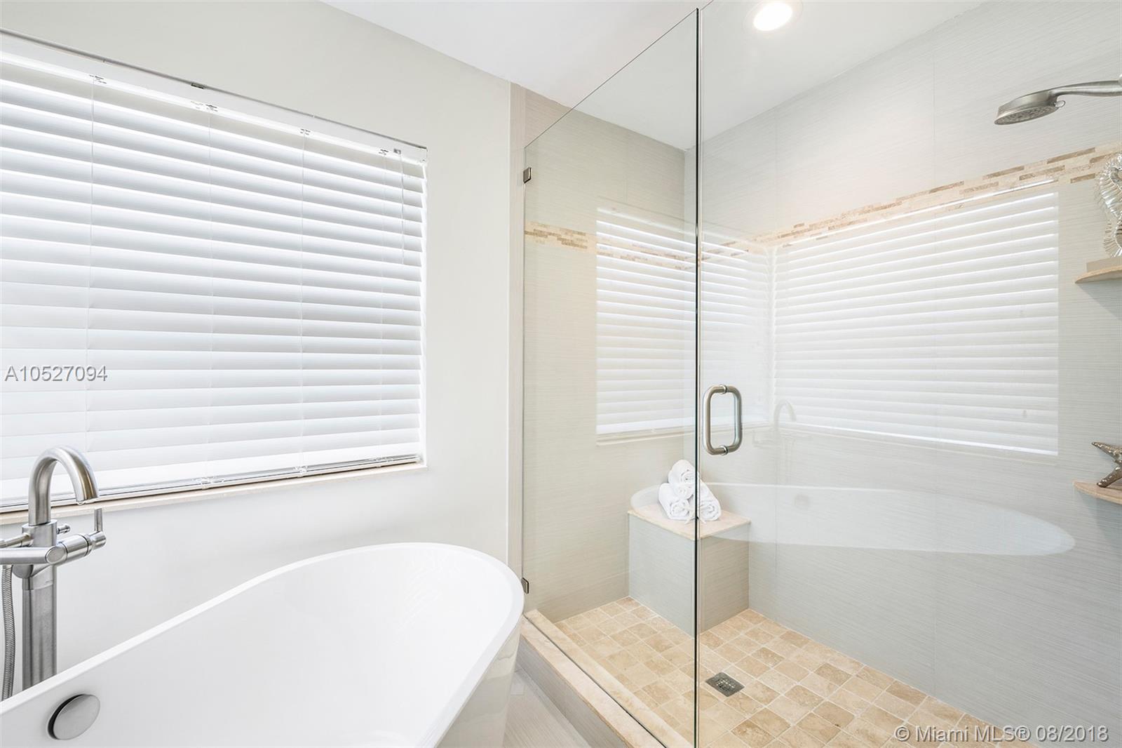 STONERIDGE LAKE ESTATES P - Residential