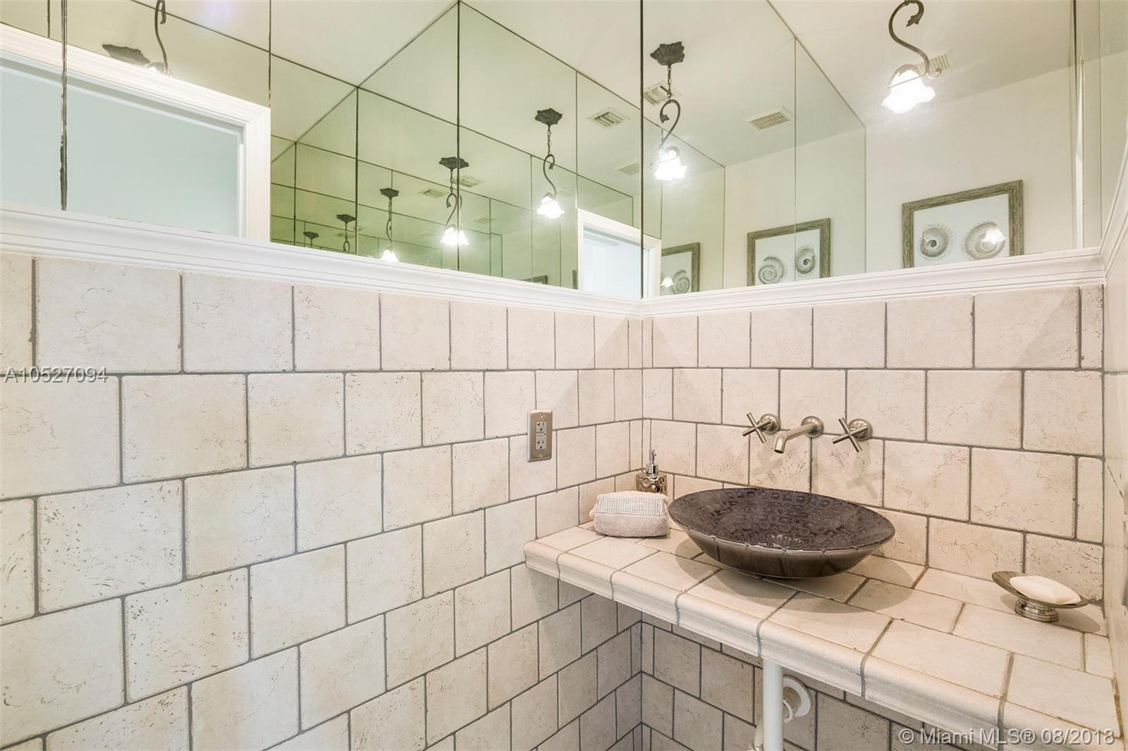 STONERIDGE LAKE ESTATES P - Residential