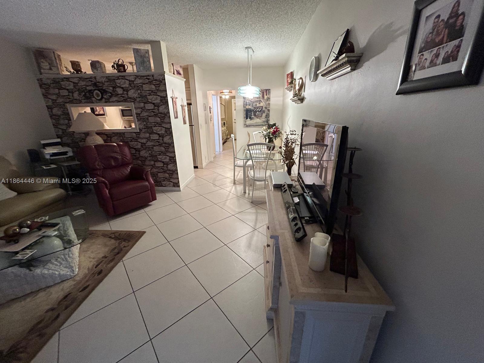 ROLEN LAKE GARDENS CO-OP - Residential