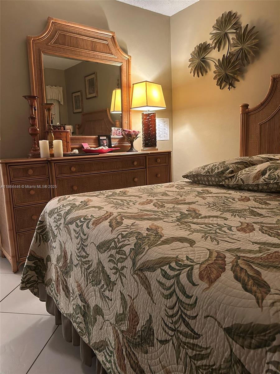 ROLEN LAKE GARDENS CO-OP - Residential