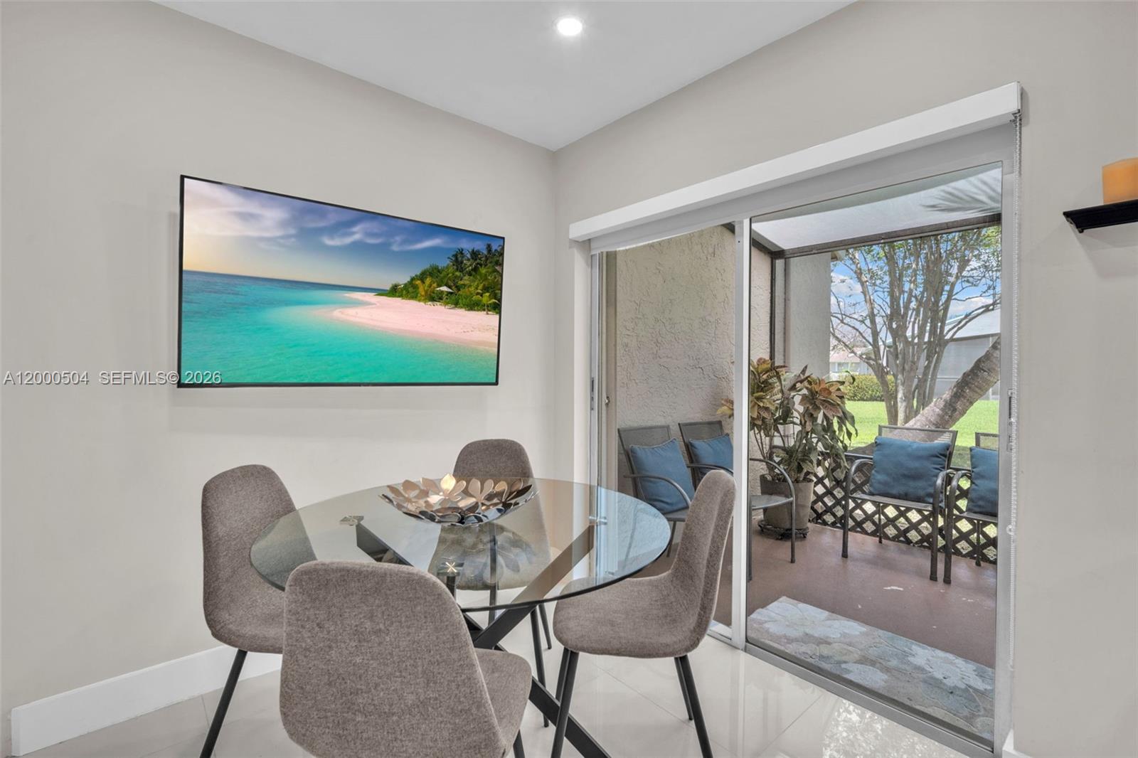 WOODGATE CONDOMINIUM 28 - Residential Lease