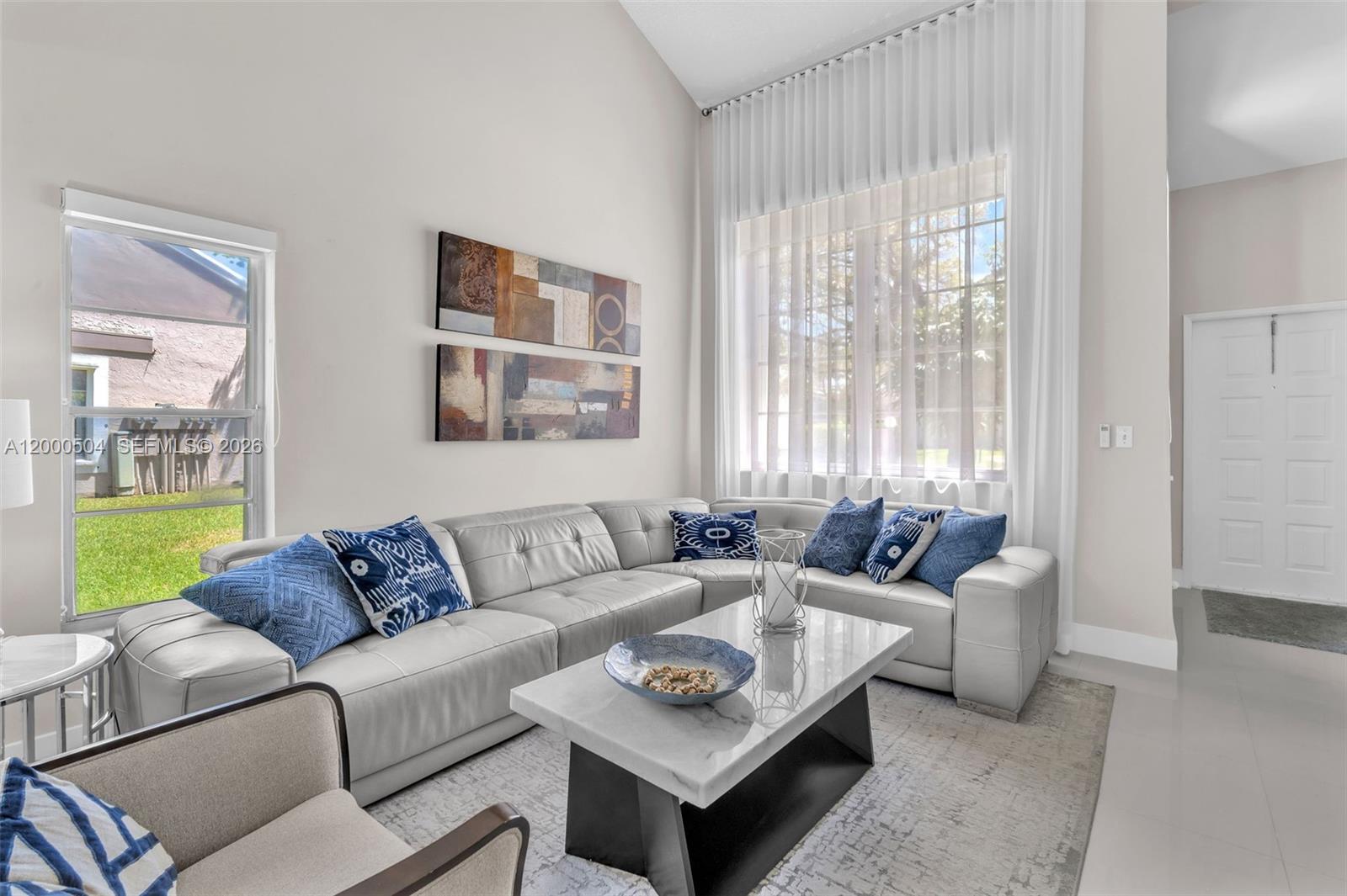 WOODGATE CONDOMINIUM 28 - Residential Lease