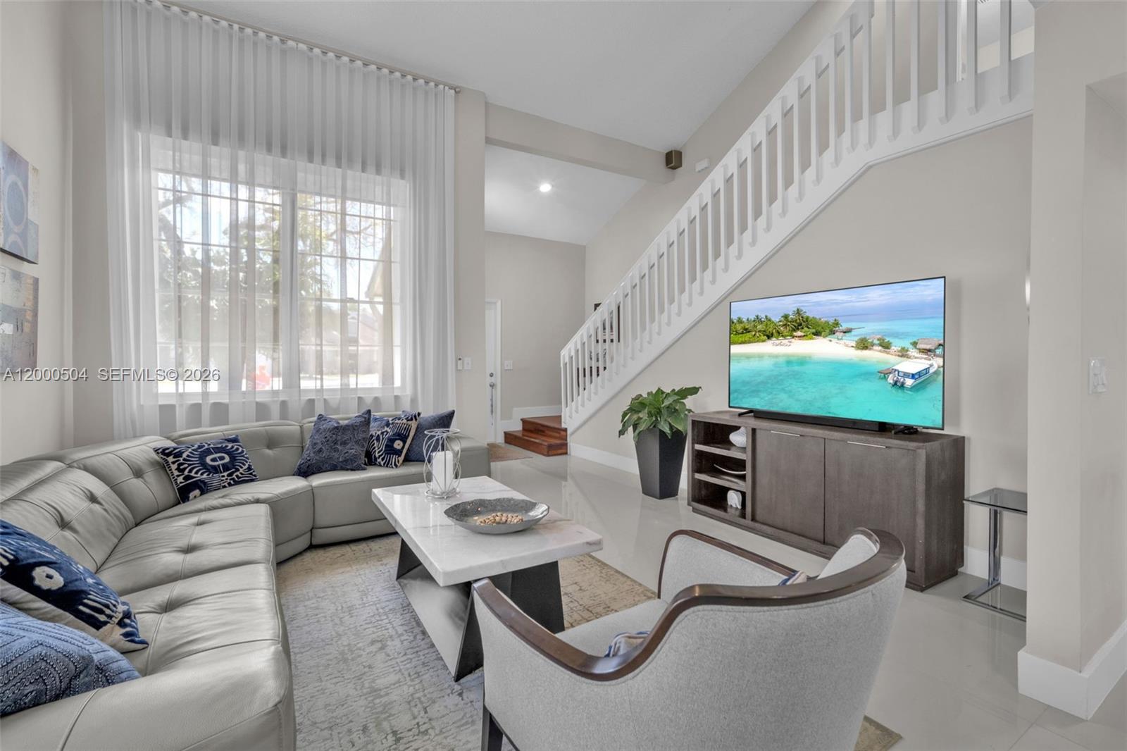 WOODGATE CONDOMINIUM 28 - Residential Lease