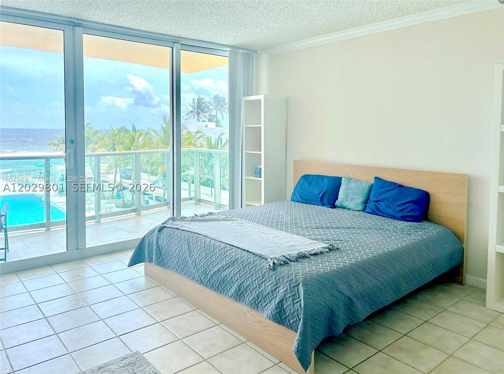 Photo of 2501 S Ocean Dr #424, Hollywood, FL 33019 (MLS # A12029801)