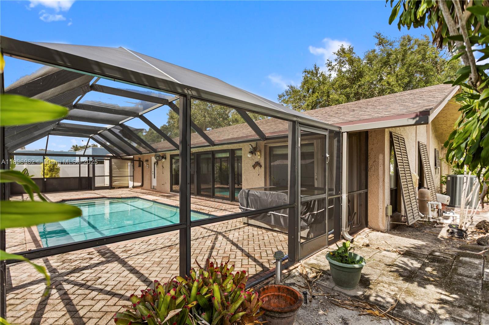 GUARDIAN ESTATES - Residential