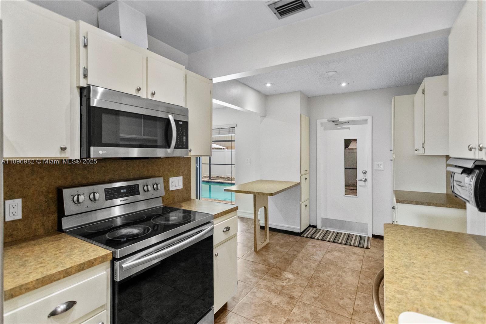 GUARDIAN ESTATES - Residential