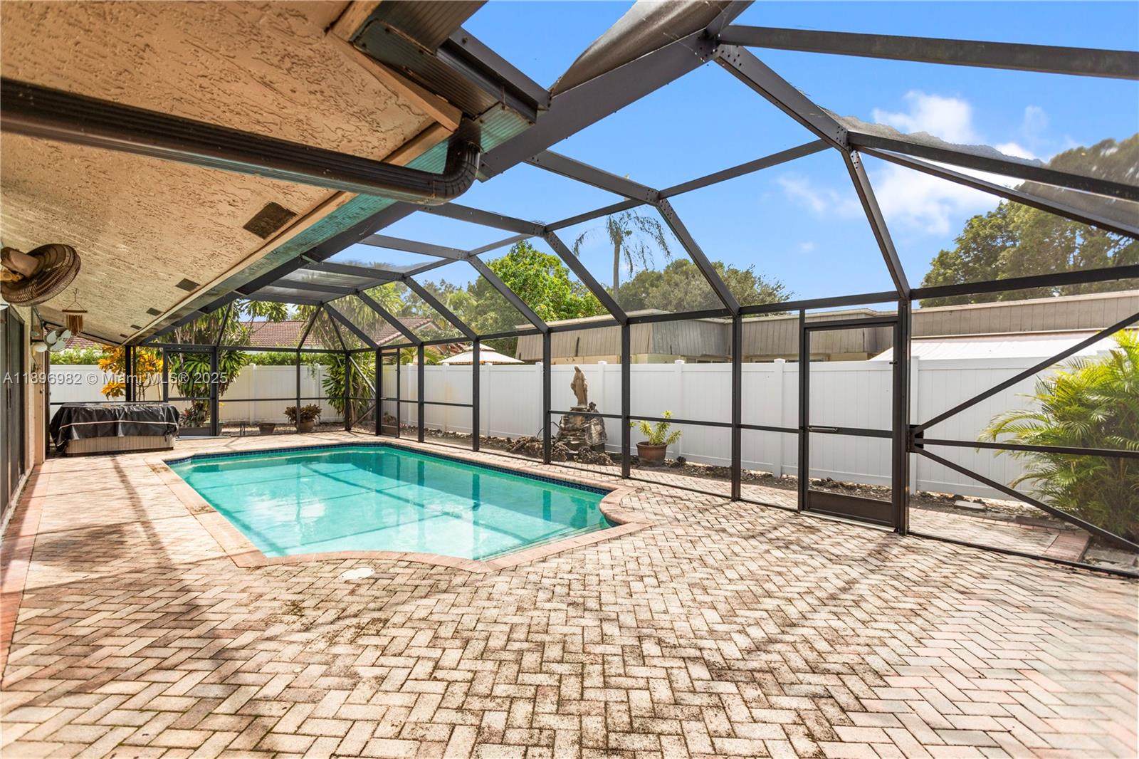 GUARDIAN ESTATES - Residential