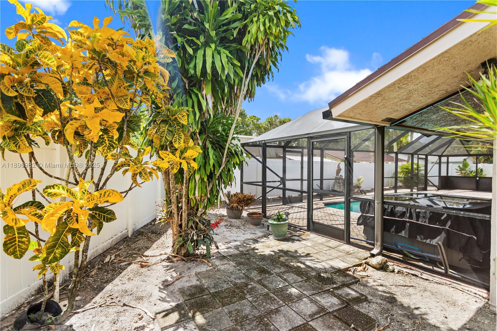 GUARDIAN ESTATES - Residential
