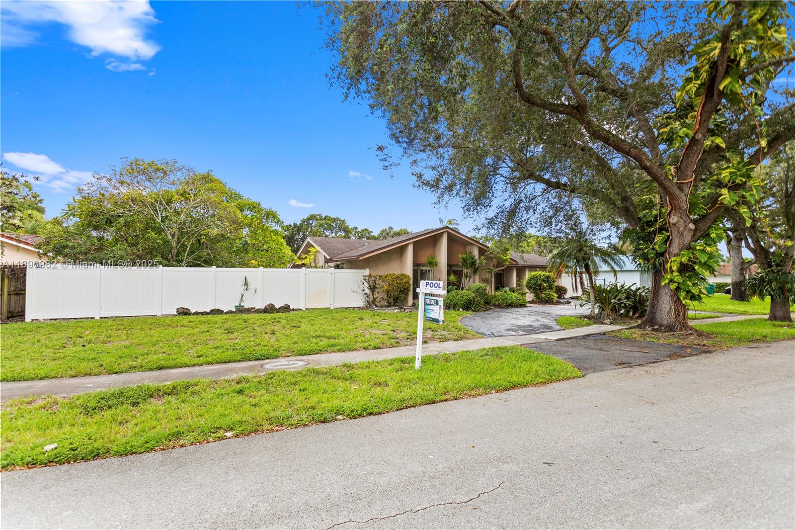 GUARDIAN ESTATES - Residential