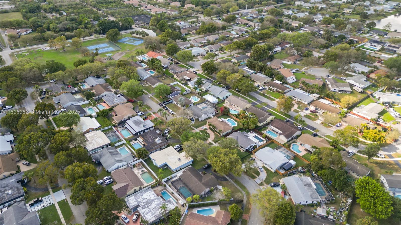 GUARDIAN ESTATES - Residential