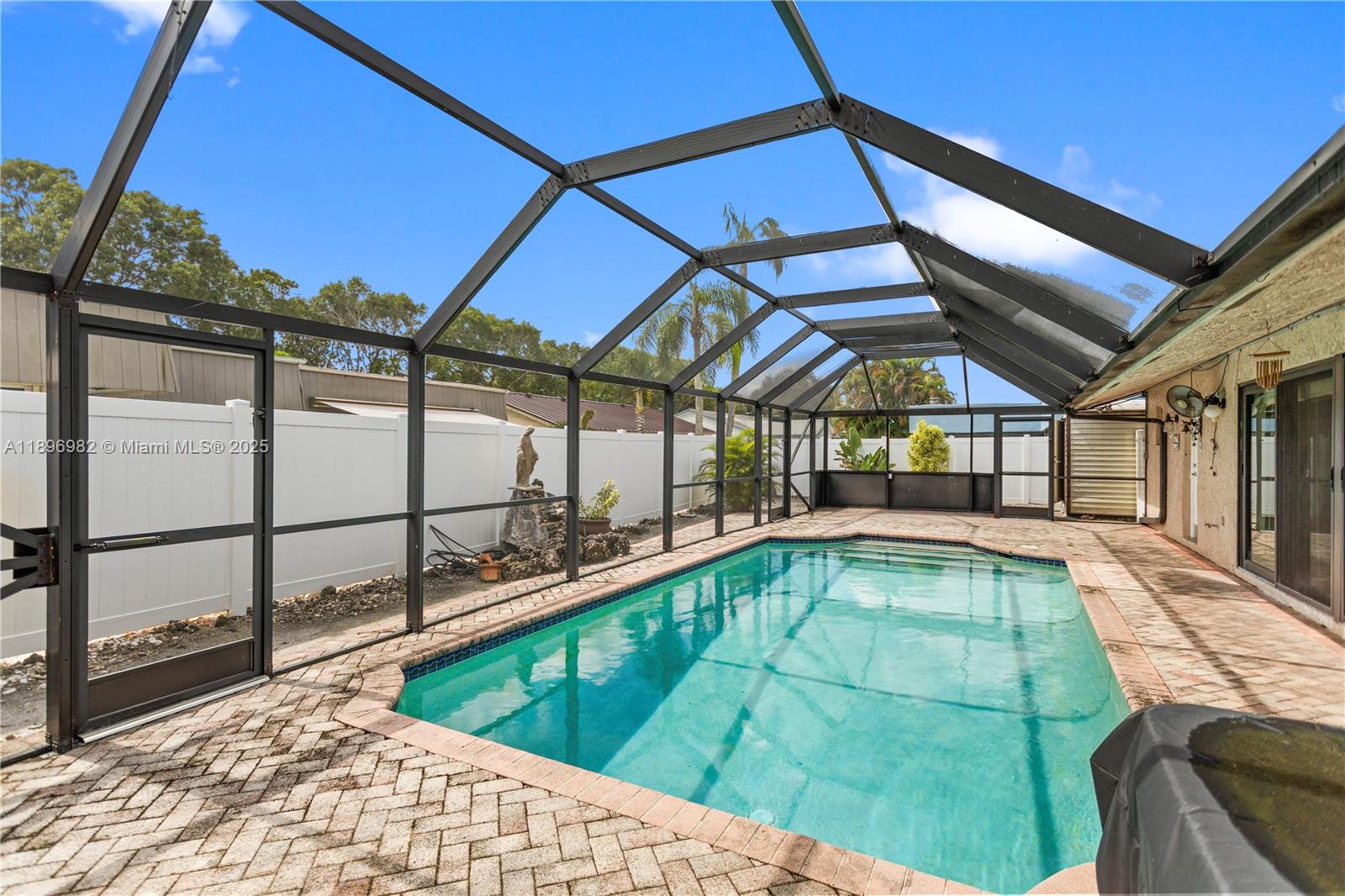 GUARDIAN ESTATES - Residential