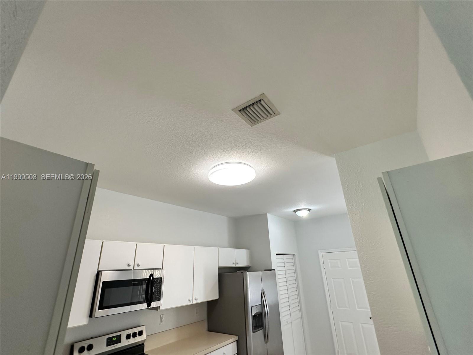 BANYAN BAY CONDO - Residential