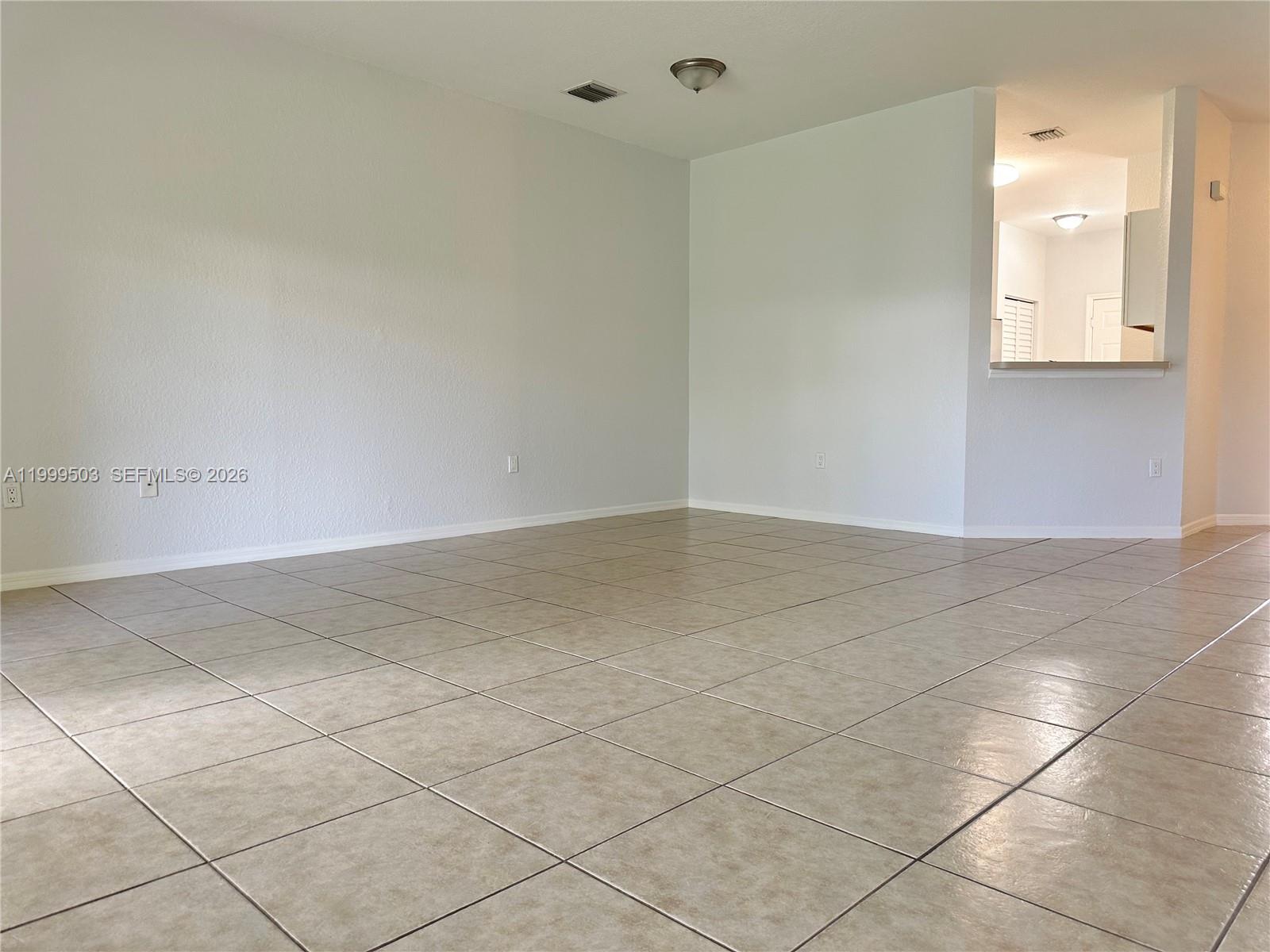 BANYAN BAY CONDO - Residential