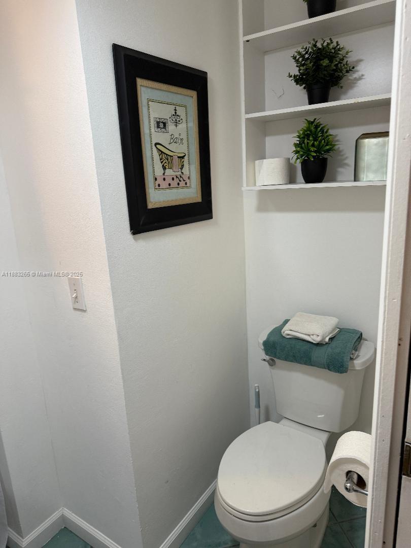 BEACH WAY HEIGHTS UNIT - Residential Lease