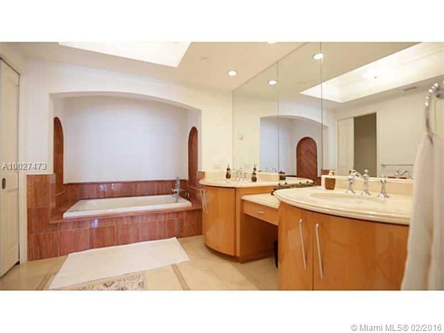 ACQUALINA - Residential Lease