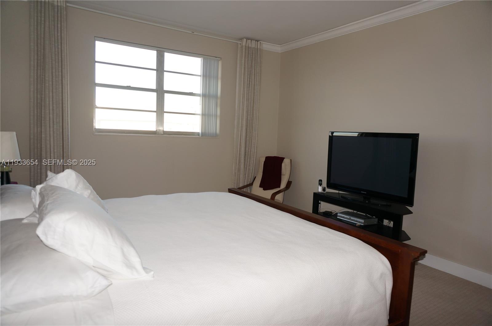 OCEANVIEW BUILDING A COND - Residential