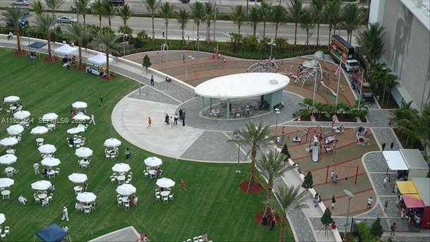 OCEANVIEW BUILDING A COND - Residential