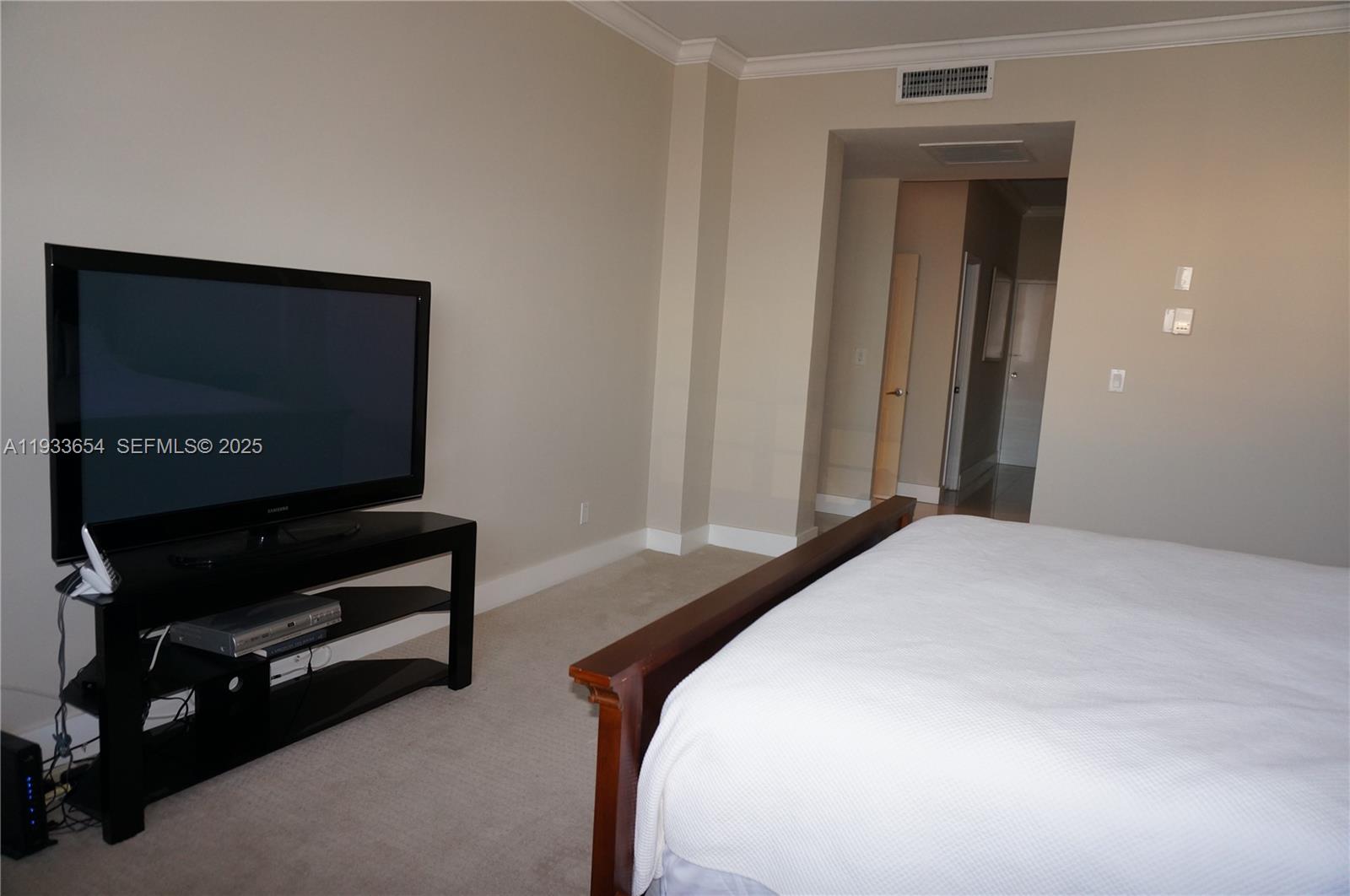 OCEANVIEW BUILDING A COND - Residential