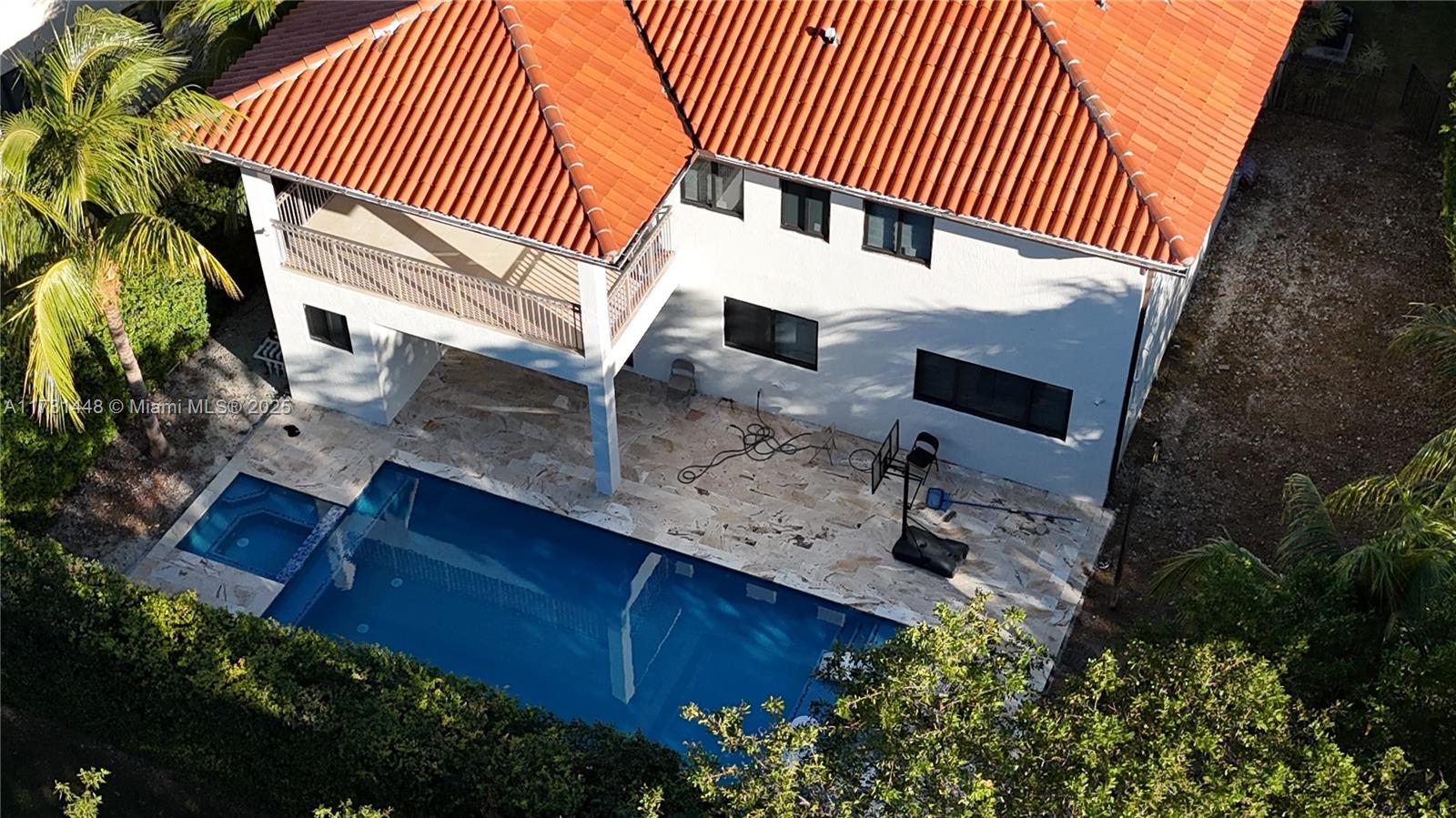 CUTLER CAY - Residential