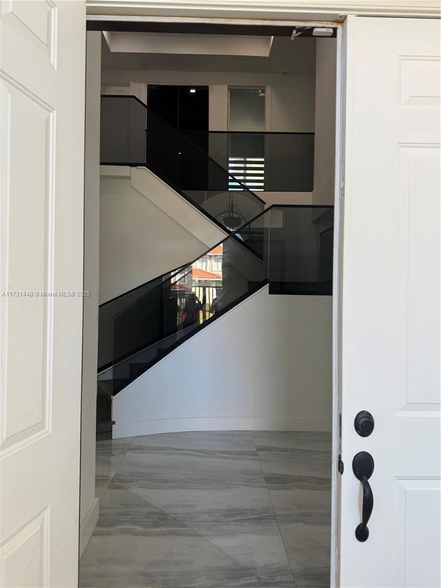 CUTLER CAY - Residential