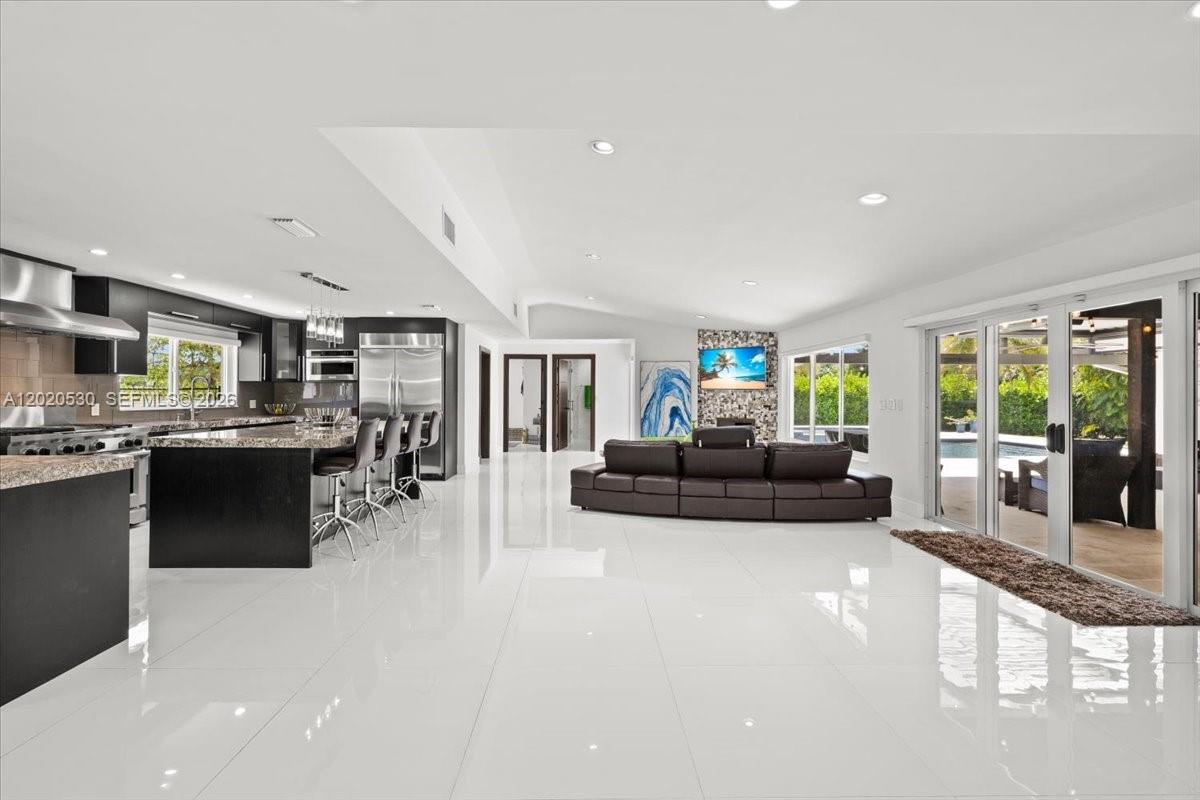 FIVE GS PLAT - Residential