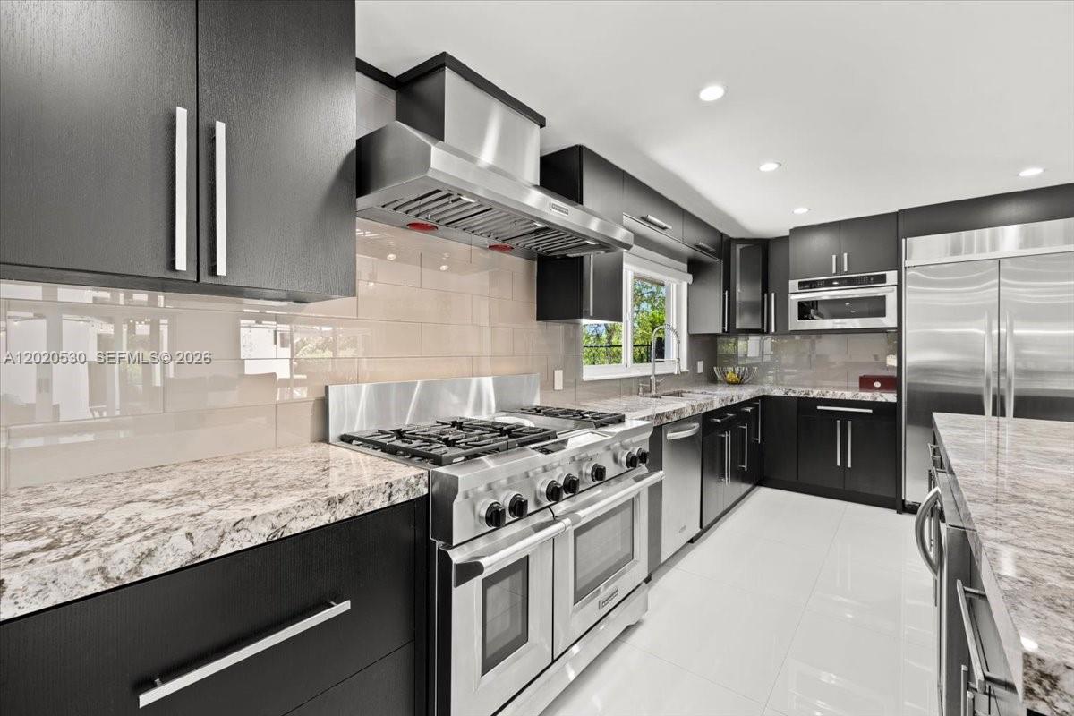 FIVE GS PLAT - Residential
