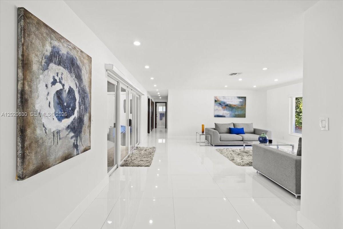FIVE GS PLAT - Residential
