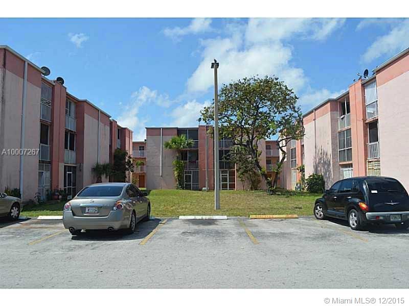 Show & Rent!!!! Beautiful remodeled condo! On the first floor with 2 beds 2 baths split layout, laminate wood floors and tile on bathrooms and kitchen, property in excellent condition, freshly painted. New stove and much more, property is close to major shopping, good schools and easy access to Florida turnpike and us1. 1st first month and Sec. Despot and Last month 
See Attachment: Complete (Credit report/Background check) Much Needed