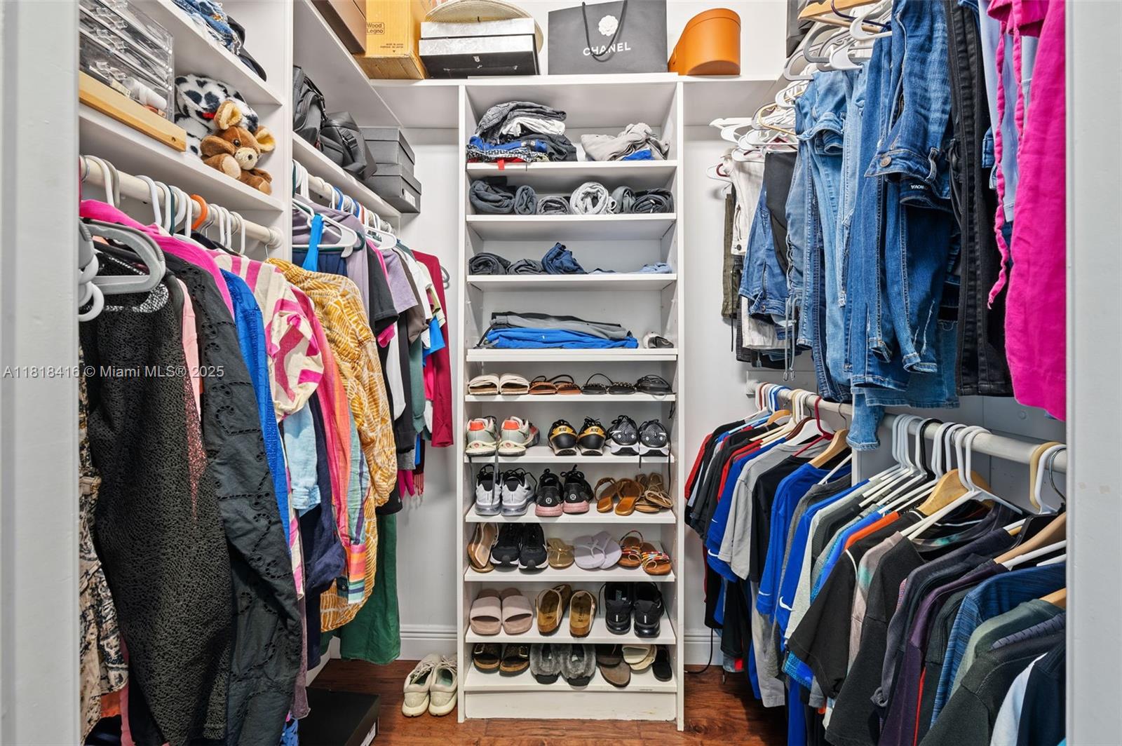 SECTOR 7 PARCEL - Residential