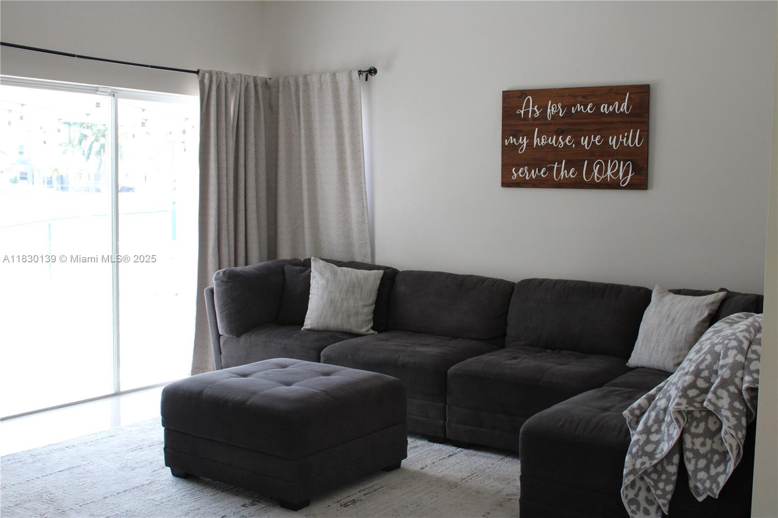 936 SW 180th Ter