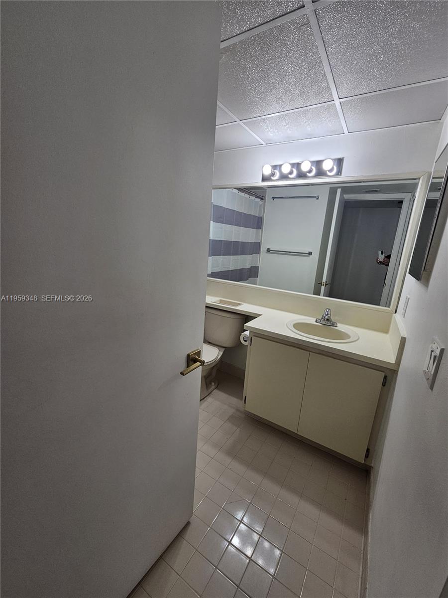 LAS VISTAS AT DORAL CONDO - Residential Lease