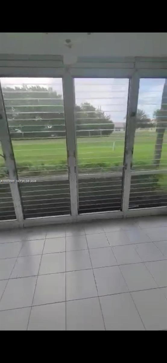3145 N Palm Aire Dr 103