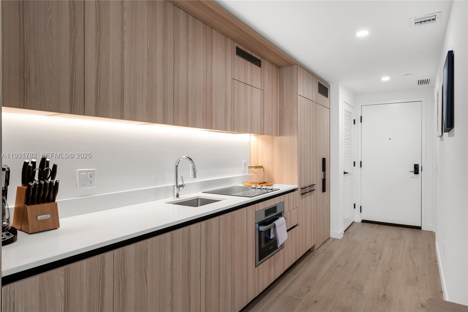 District 225 - Residential Lease