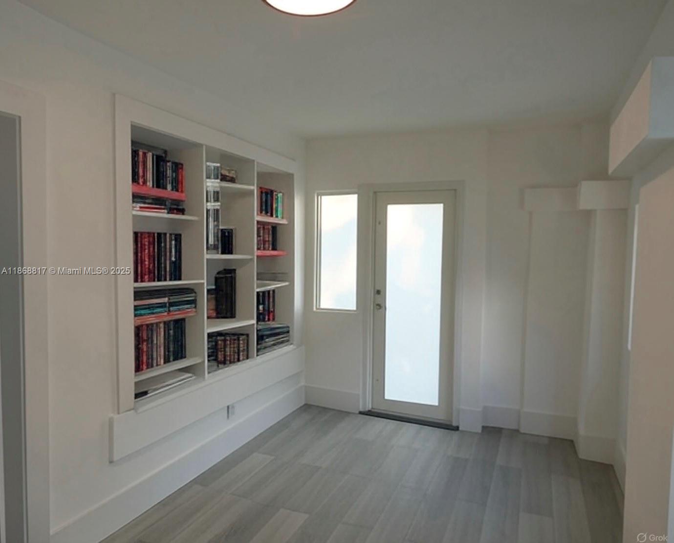 SHADOWLAWN EXTENSION SUB - Residential