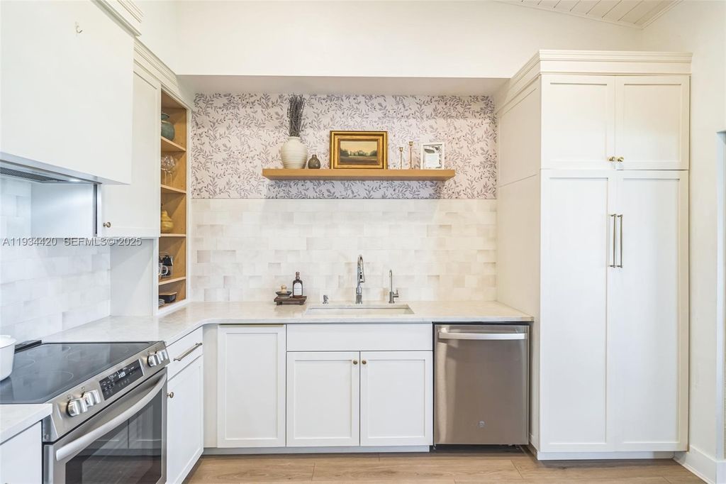 Photo of 3207 S Lakeview Cir #6205, Fort Pierce, FL 34949 (MLS # A11934420)