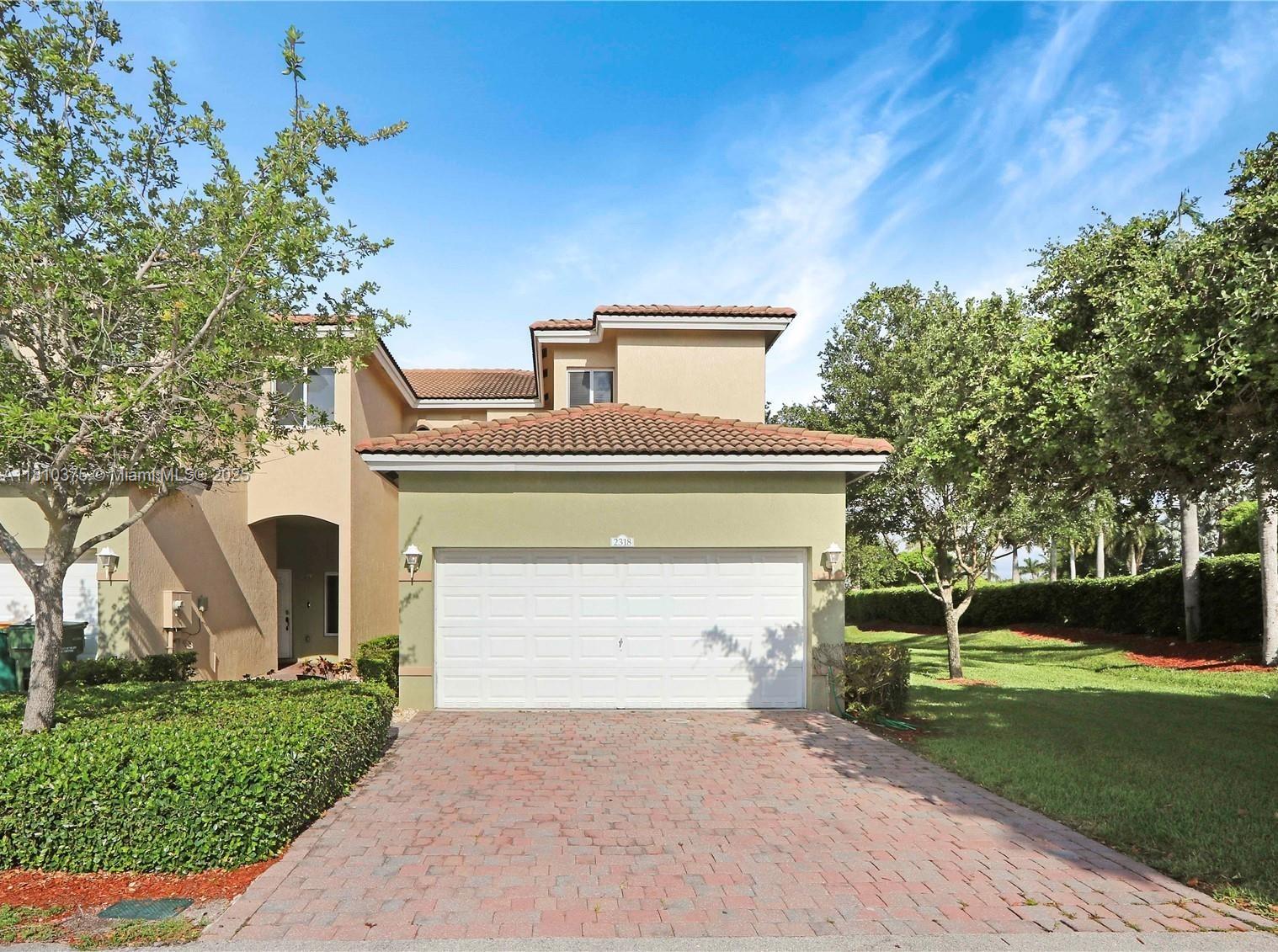 2318 Se 16th Ter, Homestead, Miami-Dade County, Florida - 3 Bedrooms  
3 Bathrooms - 