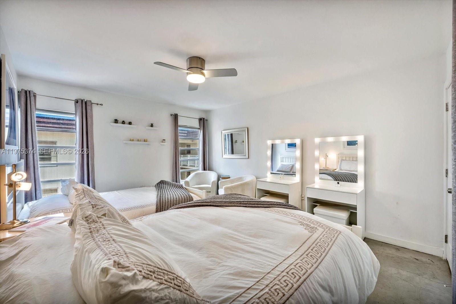 ROYAL PALM VILLAS CONDO - Residential