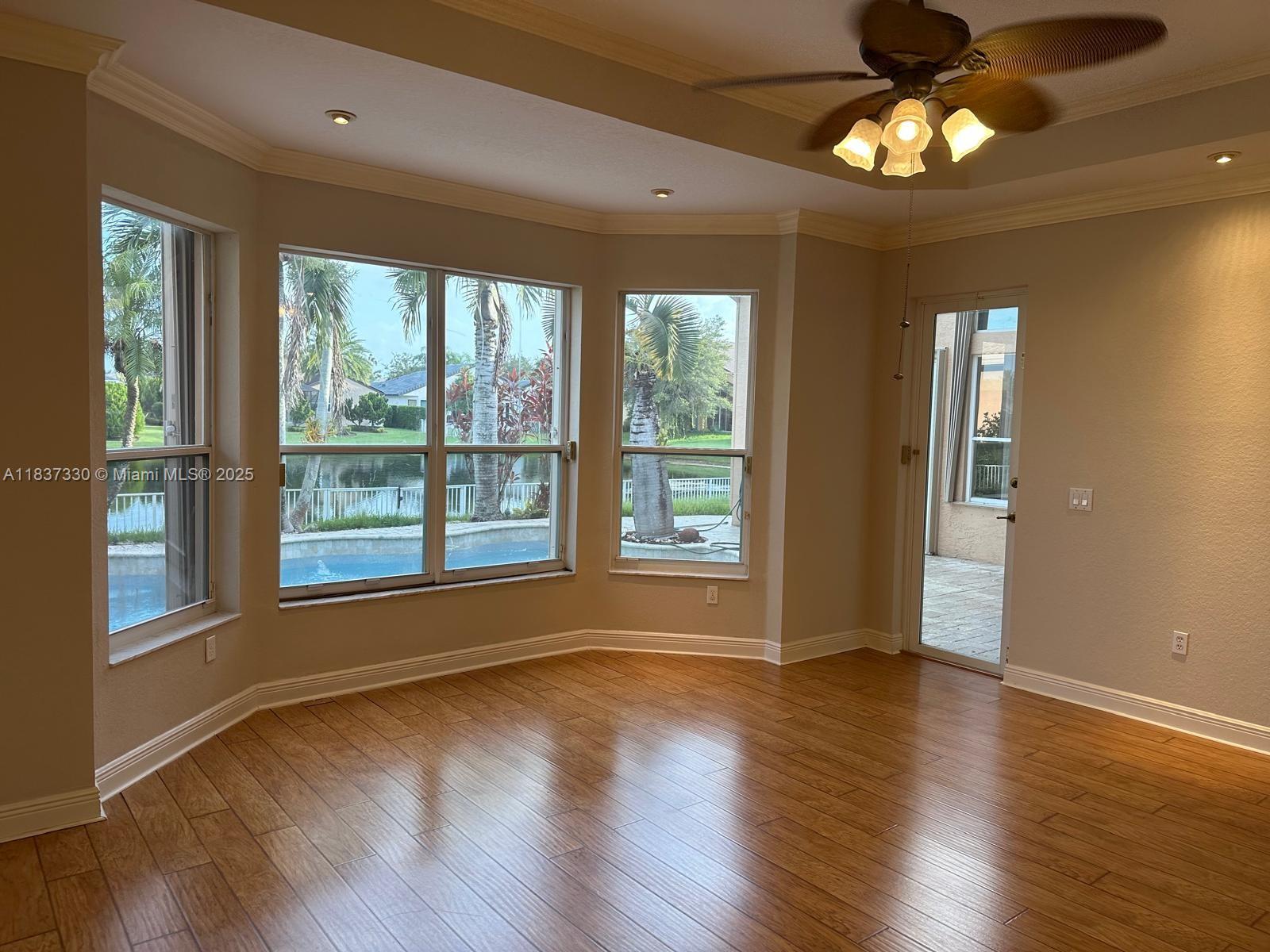 SUNSET LAKES PLAT THREE - Residential Lease