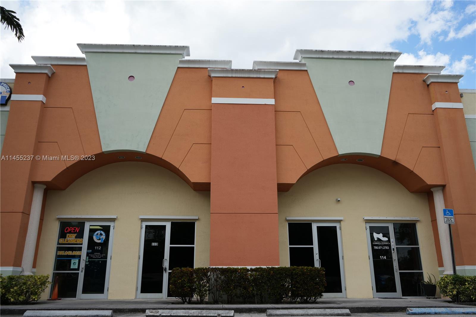 Prime 2,406 SF Industrial/Commercial space on center 58th Street. This fully air-conditioned property features an industrial warehouse with a retail storefront, front office, and street-level rear loading for maximum convenience. With excellent Main Street visibility, it's the ideal location to establish and grow your business in the center of Doral. Open parking.
