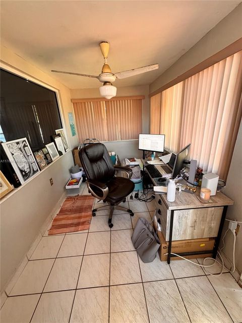 30 E 59th St Hialeah FL 33013