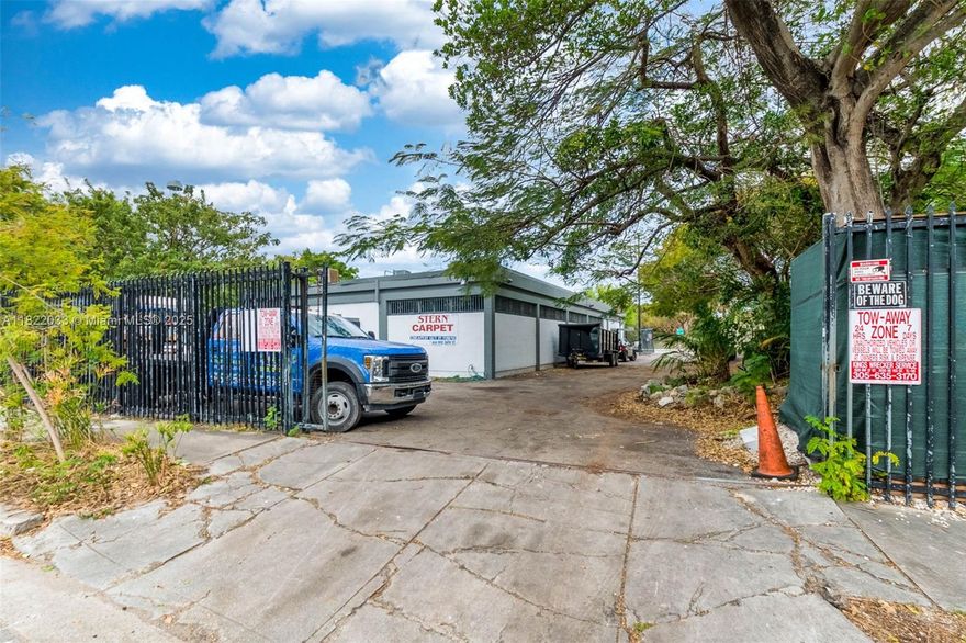 Anchoring the intersection of Wynwood, Midtown, and Allapattah, Junction 36 offers an 11,866 SF D-2 industrial parcel with prominent frontage along NW 36th St. and visibility from FL-112 and I-95. Currently, a 5,072 SF clear-span CBS warehouse—delivered vacant—is ideal for adaptive reuse or ground-up development into storage, residential, office, retail, showroom, light-industrial, or mixed-use space. Marquee visibility, high traffic counts, and abundant on-site parking amplify branding potential, while eligibility for Live Local Act density bonuses, Opportunity Zone incentives, and Transit-Oriented Development overlays unlock multiple value-add strategies. Plant your flag at the epicenter of Miami’s next wave of growth—Junction 36.