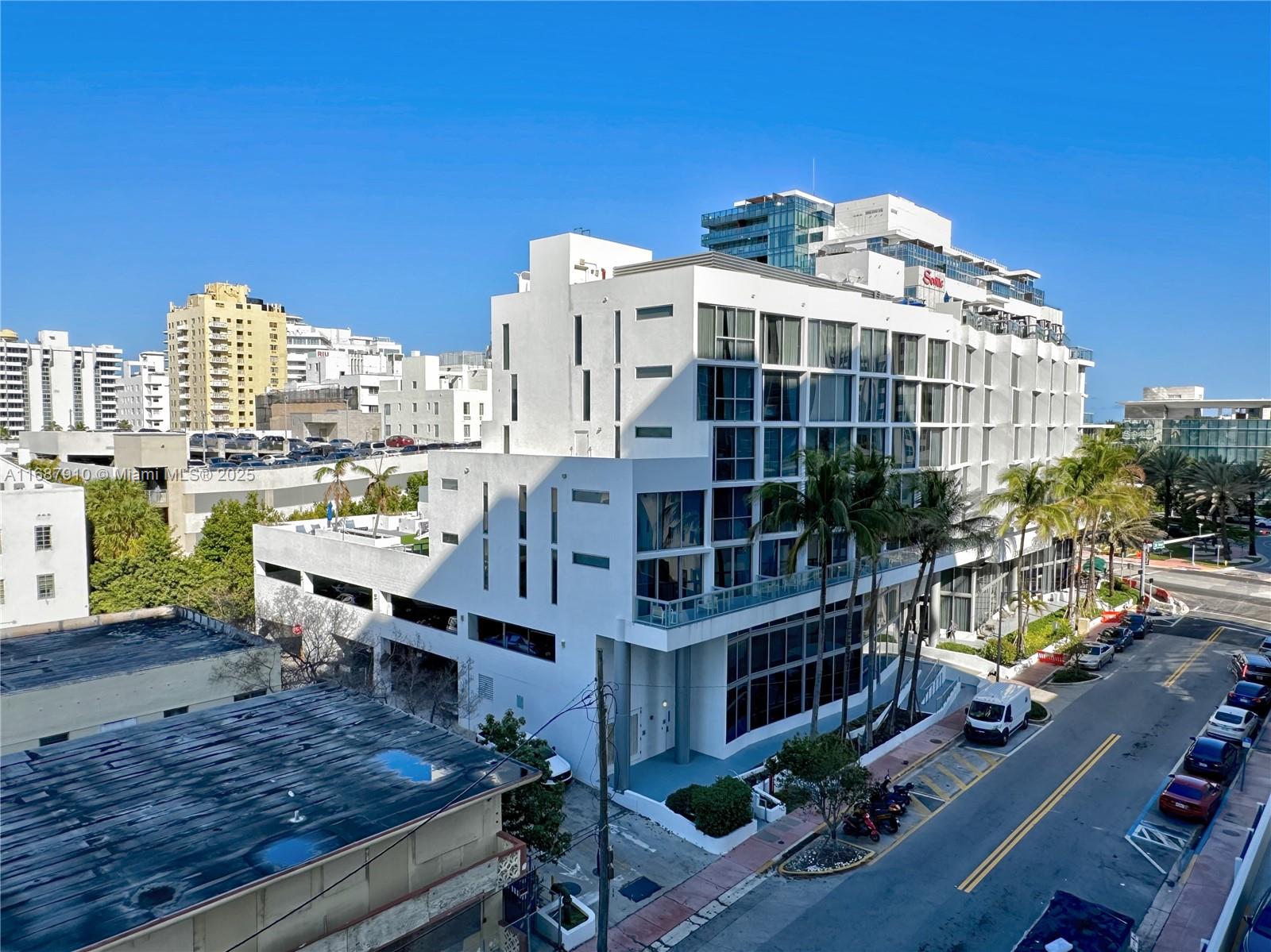 CLEARVIEW TOWERS CONDO - Residential